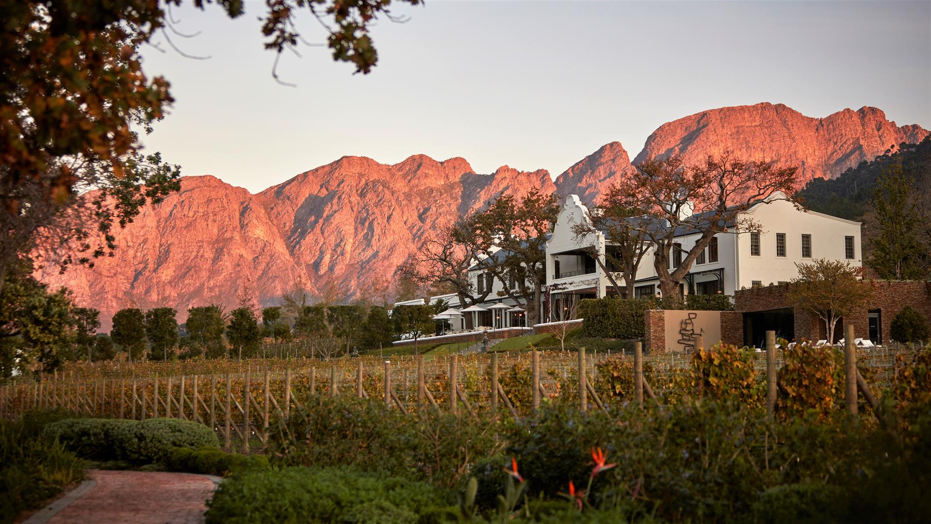 Leeu Estates
